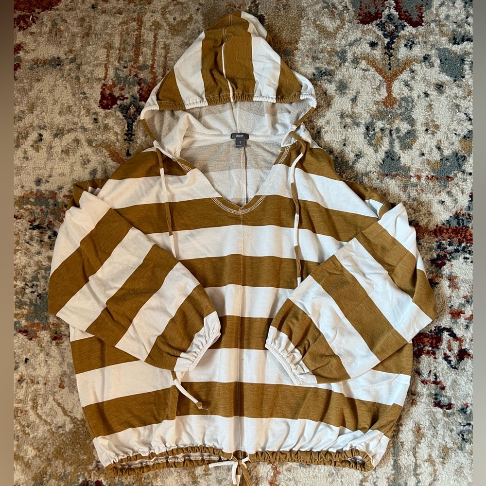 American Eagle Striped Pullover